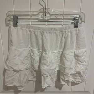 Brandy Melville White Tiered Mini Skirt Elastic Waist Pull On Y2K Size Small GUC